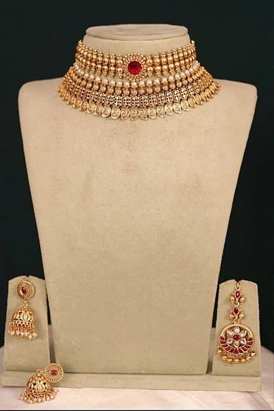 Traditional South Indian gold bridal jewellery set S169 available for rental