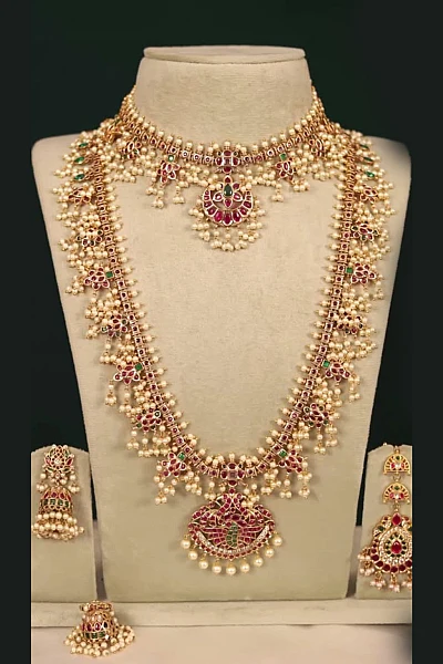 Traditional South Indian gold bridal jewellery set S165A available for rental