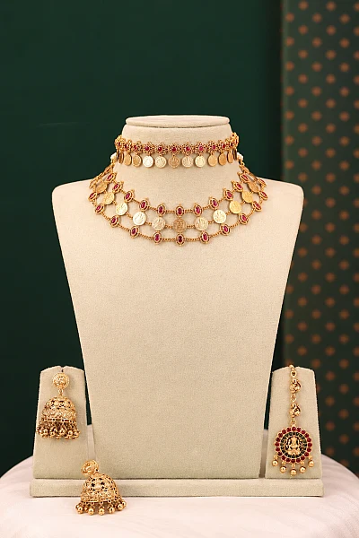 Traditional South Indian gold bridal jewellery set S174 available for rental