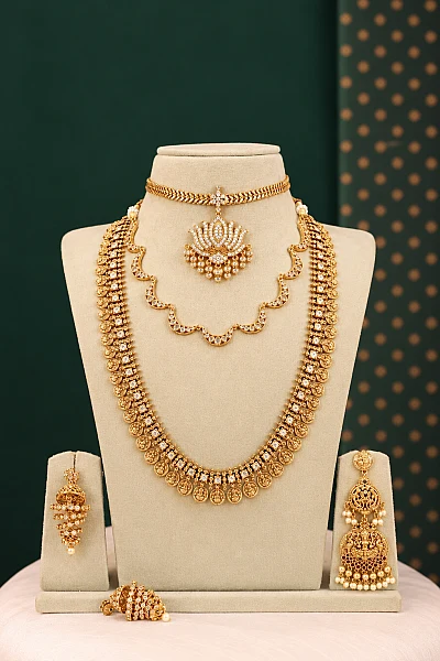 Traditional South Indian gold bridal jewellery set S175 available for rental