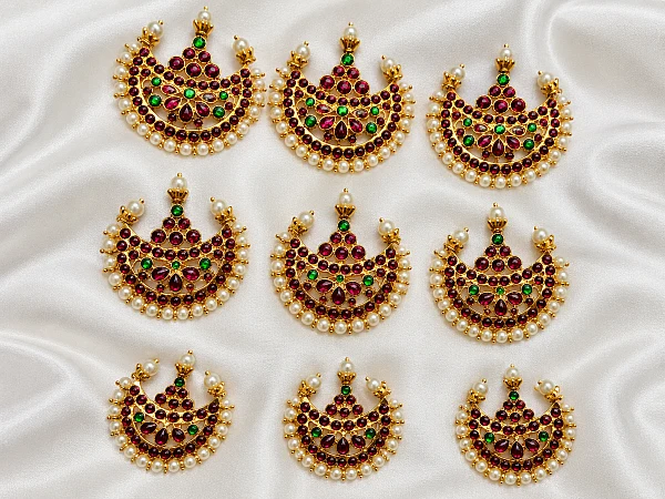 South Indian Hair Ornaments jewellery set H002 available for rental