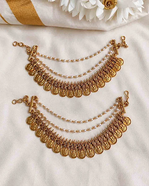 South Indian Ear Chains jewellery set M054 available for rental